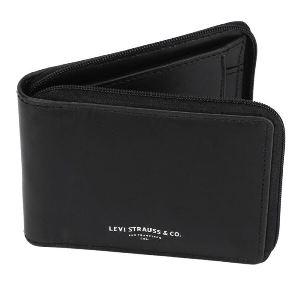 levi's® Zipper Wallet